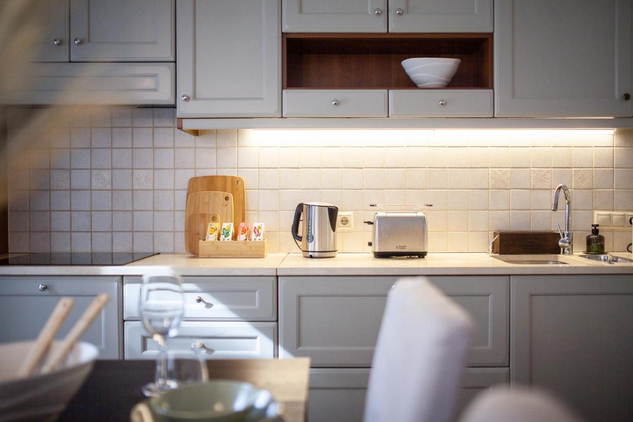 Silver Willow Luxury Apartment ショプロン エクステリア 写真