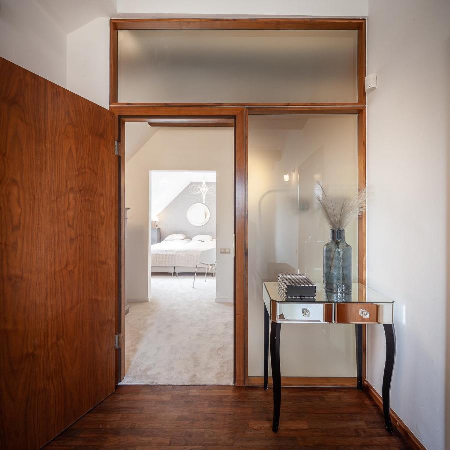 Silver Willow Luxury Apartment ショプロン エクステリア 写真